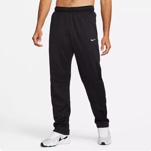 Men’s Nike Black Jogger Sweatpants in XL